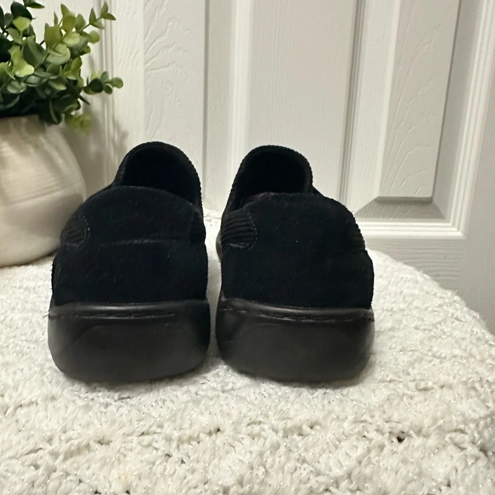 Born Fabric & Leather Black Slip-On Shoes Women Size 11 M - Picture 4 of 8